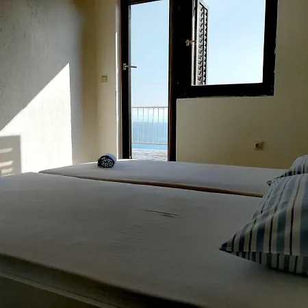 Apartment Renee Baska Voda
